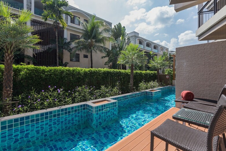 Hotel The Charm Resort Phuket