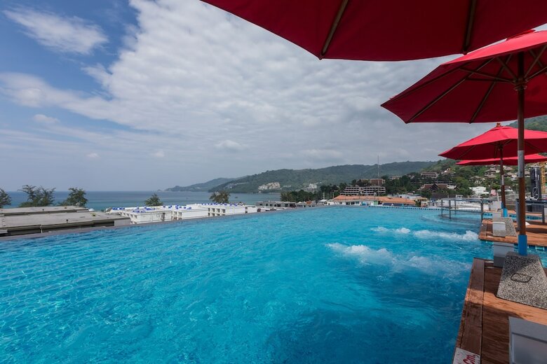 Hotel The Charm Resort Phuket