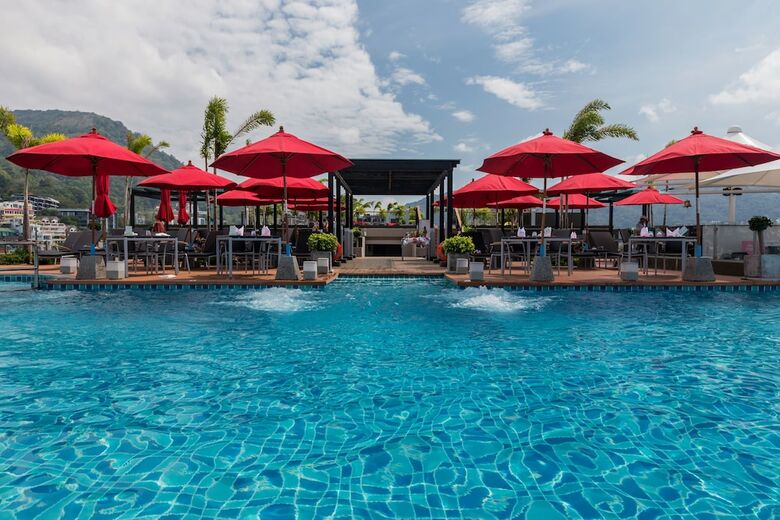 Hotel The Charm Resort Phuket
