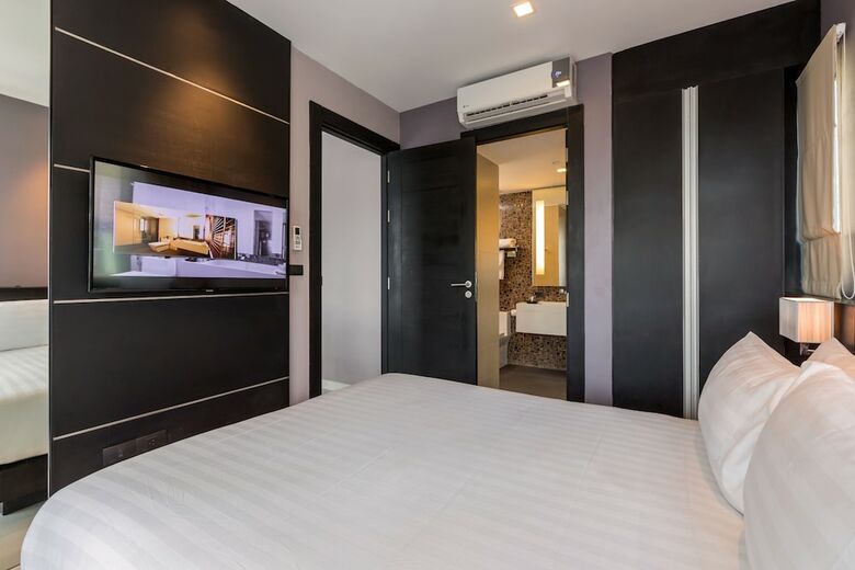 Hotel The Charm Resort Phuket