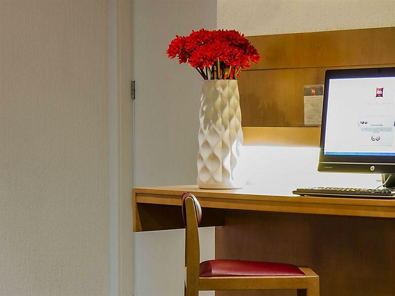 Hotel Ibis Porto Gaia