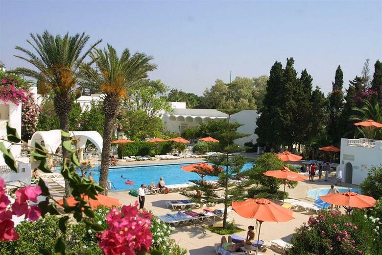 Hotel The Orangers Beach Resort And Bungalows