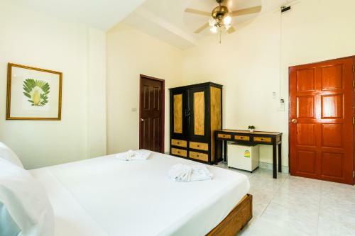 Hostal Eriksson Guesthouse