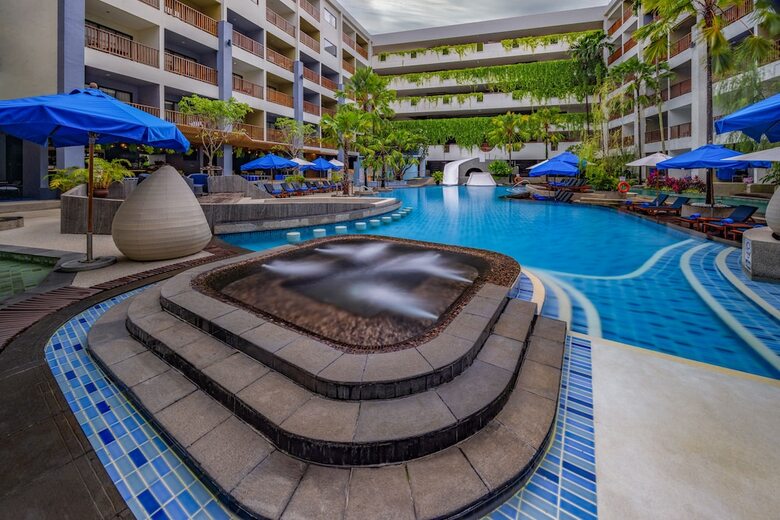 Hotel Deevana Plaza Phuket