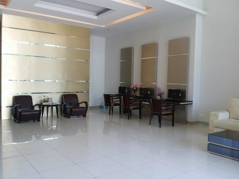 Apartamentos Patong Tower By United 21 Thailand