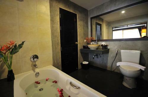Siralanna Hotel
