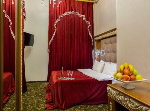 Hotel Empire