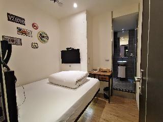 Re-change Hotel