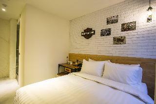 Re-change Hotel