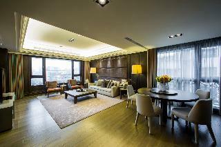 J Palace Residence