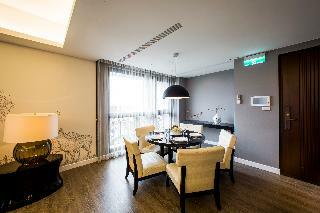J Palace Residence