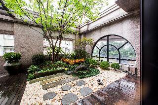 J Palace Residence