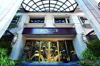 J Palace Residence