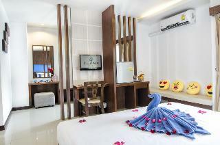 Blue Sky Patong Hotel