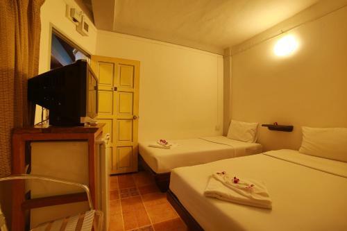 Hostal Relax Guesthouse