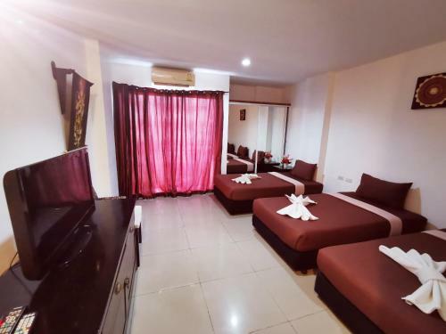 Golden House Hotel