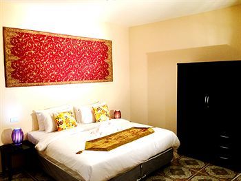 Hostal Goldsea Beach Hotel