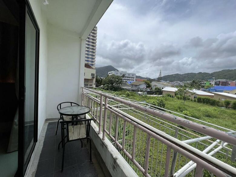 Hotel The Chilli Salza Patong