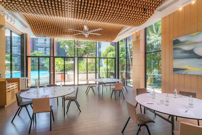 Hotel Holiday Inn Express Phuket Patong Beach Central