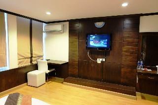 Hotel Eight Inn