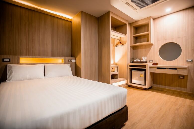 Hotel Thanthip Beach Resort