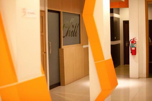 Chill Patong Hotel