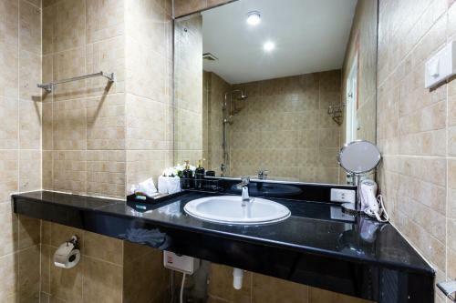 Hotel Bayshore Resort And Spa