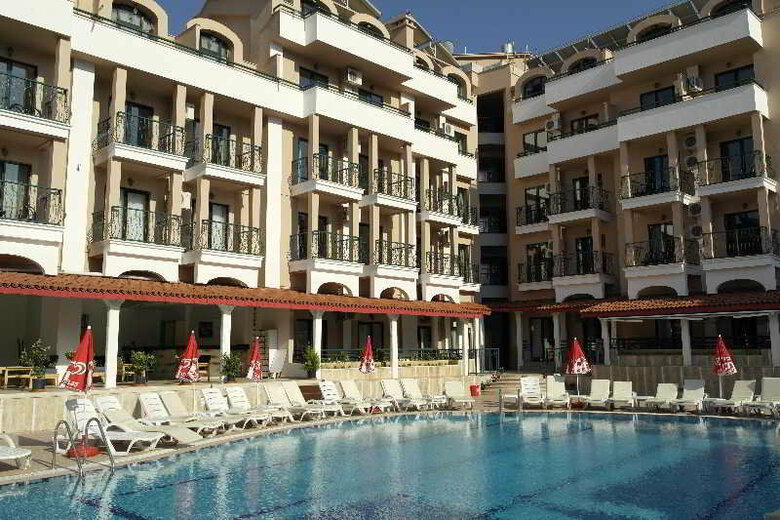 Hotel Ruby Rose Resort