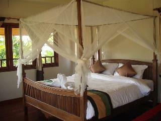 Hotel Ban Chomna Resort