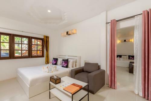 Hotel Club Bamboo Boutique Resort & Spa