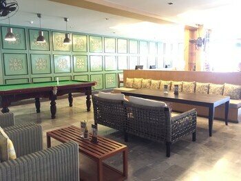 Hotel Sawaddi Patong Resort & Spa