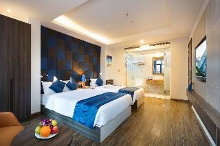 Aaron Hotel