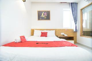 Hotel Reddoorz Plus Near Lotte Mart Cong Hoa