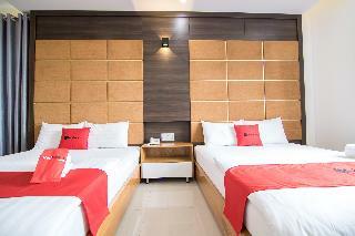 Hotel Reddoorz Plus Near Lotte Mart Cong Hoa