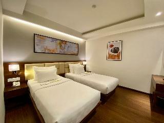 Uptown Hotel
