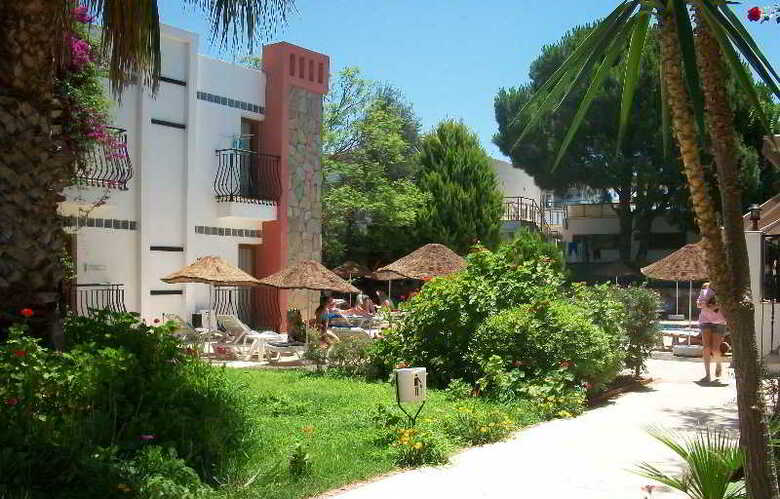 Kriss Hotel