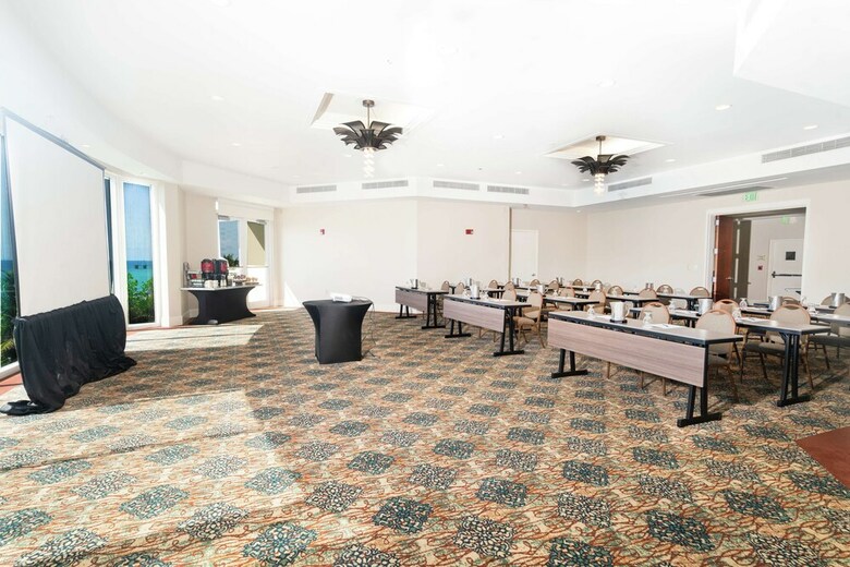 Hotel Doubletree Ocean Point Resort & Spa