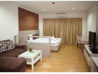 Hotel Baan Klang Hua Hin Condo & Resort