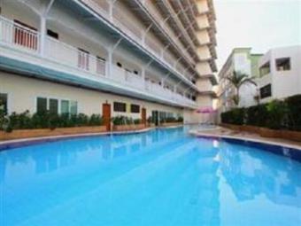 Hotel Baan Klang Hua Hin Condo & Resort