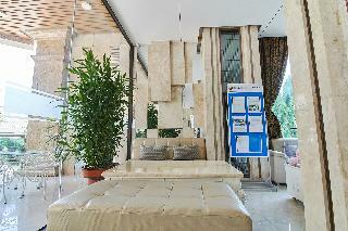 An Vista Hotel