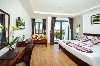 Uptown Hoi An Hotel
