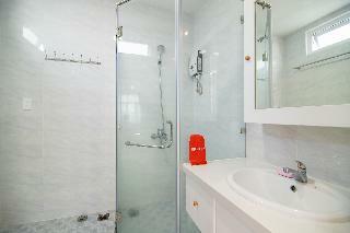 Hotel Reddoor Plus Near Gia Dinh Park