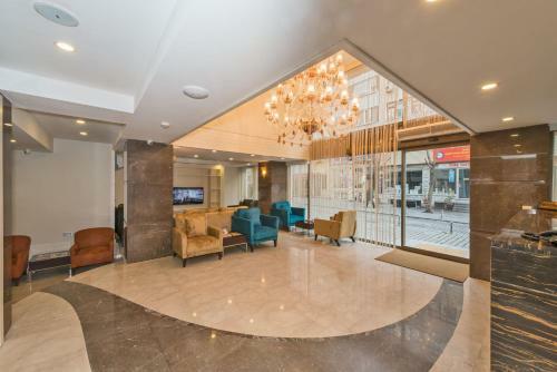 Apartamentos Bisetun Hotel