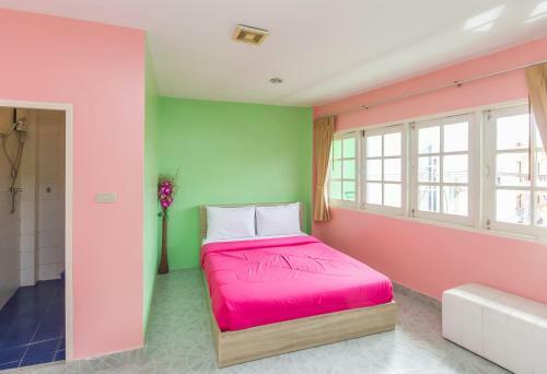 Hostal Aree's House
