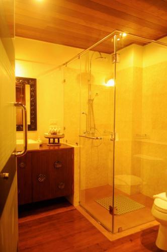Hotel Ruenkanok Thaihouse Resort