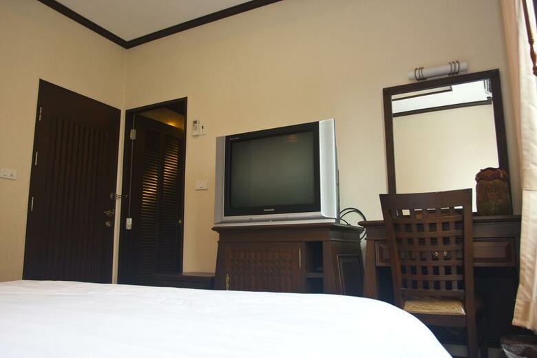 Hostal Zea Za Garden