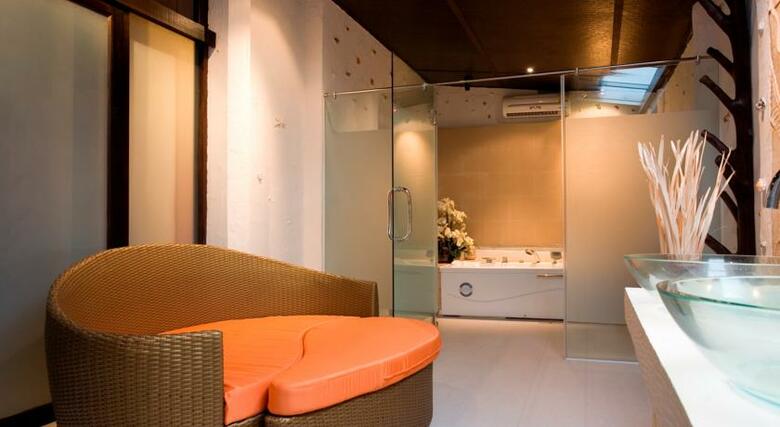 Hotel Dhevan Dara Resort & Spa - Hua Hin