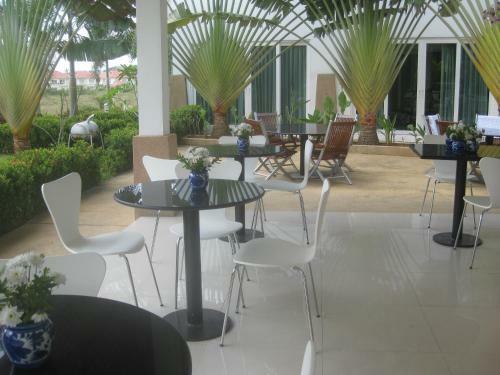 Aparthotel Nadivana Serviced Apartments