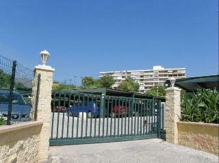 Apartment In Torremolinos - 103698