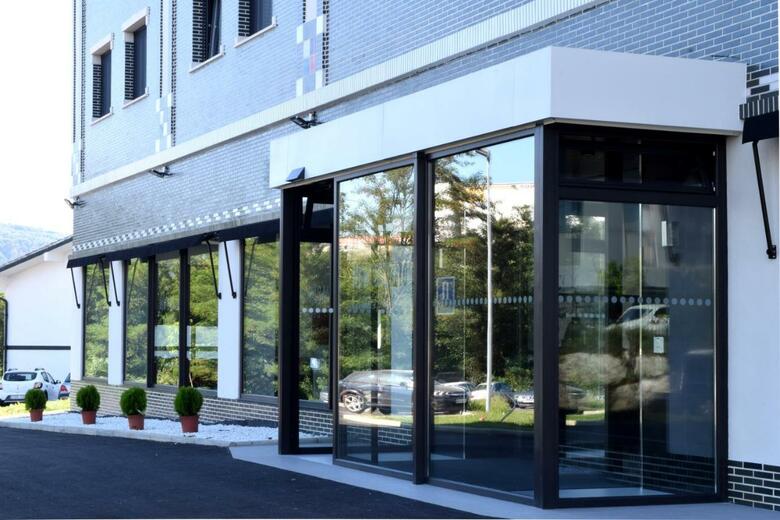 Hotel New Bilbao Airport